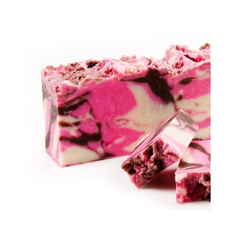 Jabón en barra con centella asiática y rosa mosqueta