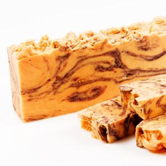 Jabón en barra de canela y naranja